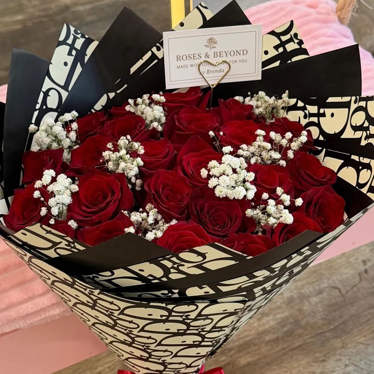 Classis 2 dozen rose bouquet