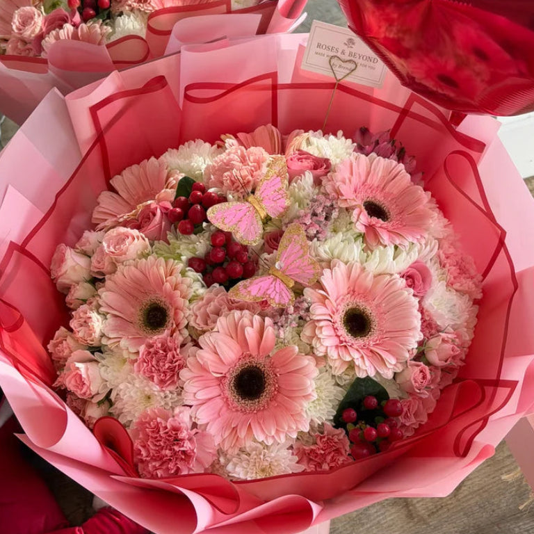 Pink Blooms Mix — Garden Bouquet