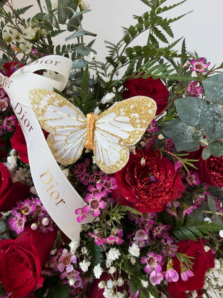 La Belle Box — Wildflower Luxury Arrangement