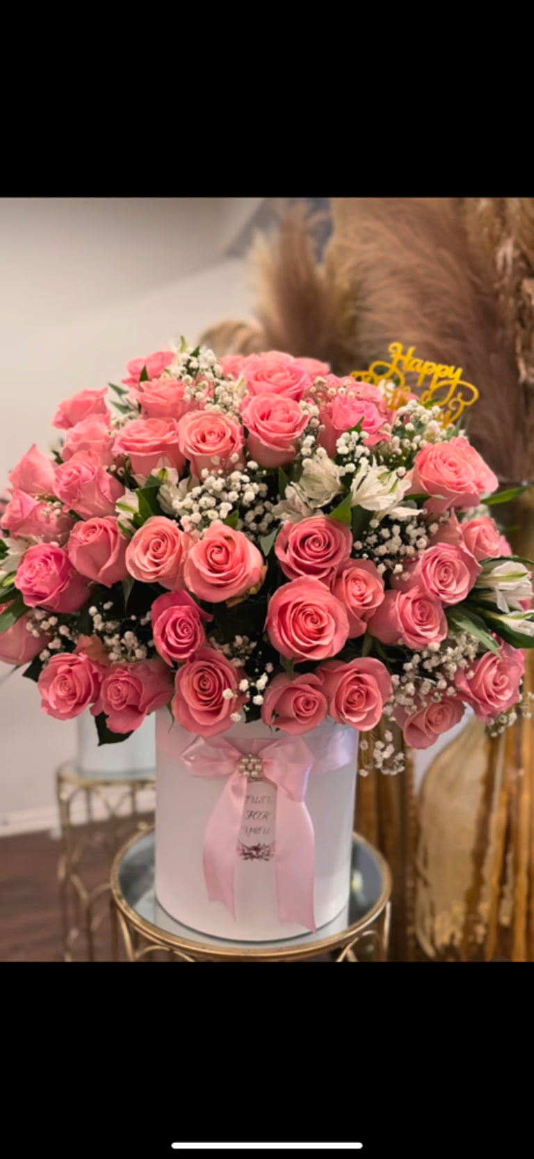 Pink Luxe Round Box — 50 Rose & Bloom Arrangement