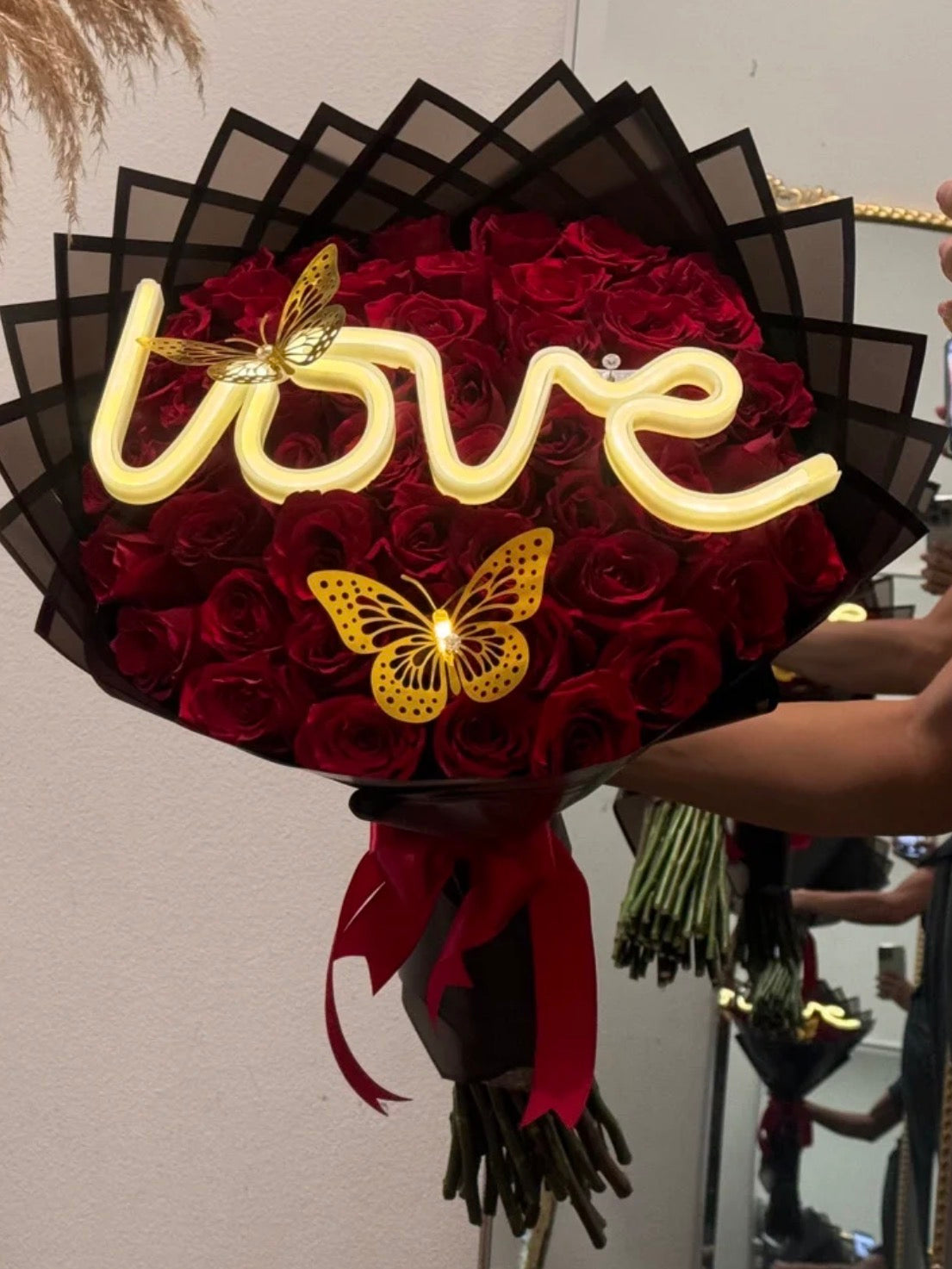 ✨ The Grand Love Bouquet (50 Roses + LED Love Sign