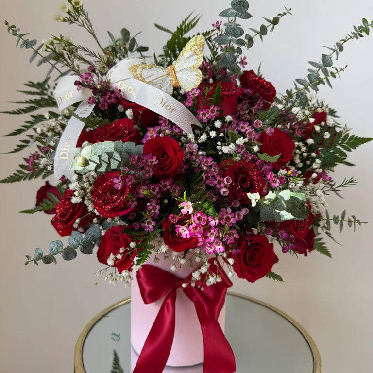 La Belle Box — Wildflower Luxury Arrangement