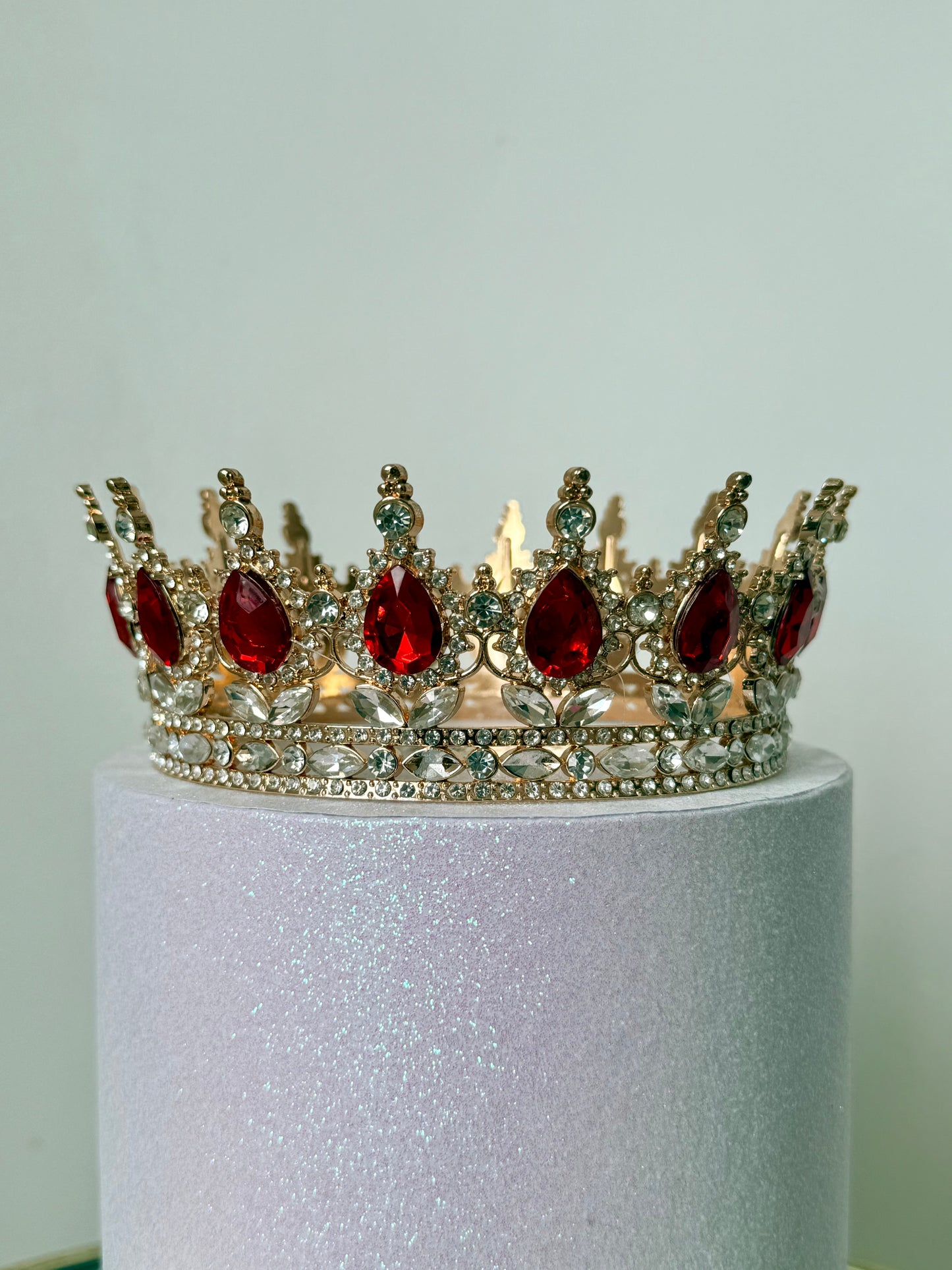 Tiara Crown Accent