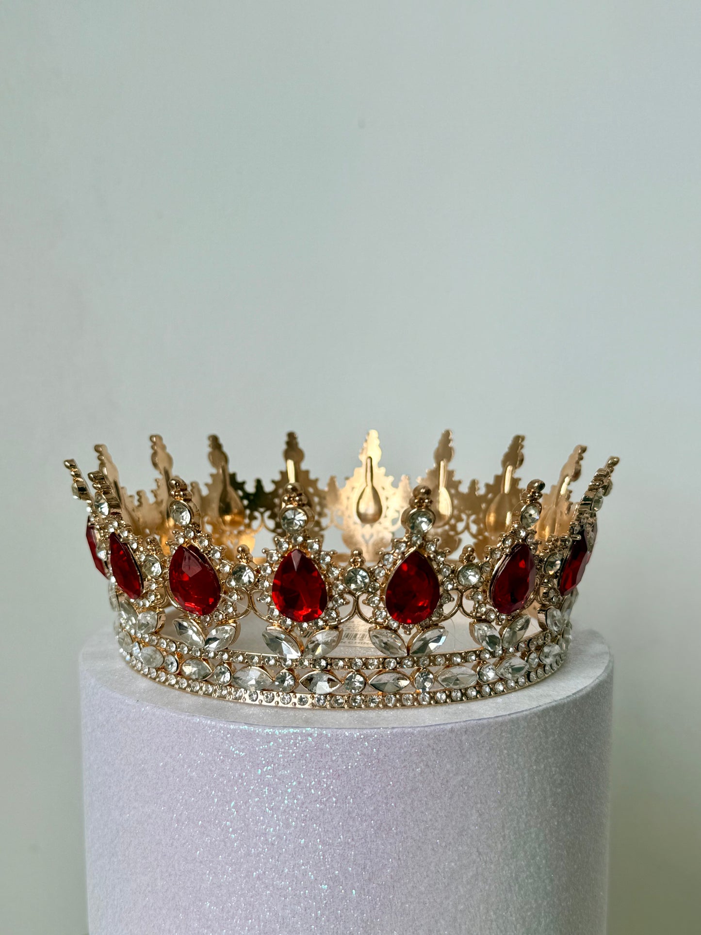 Tiara Crown Accent