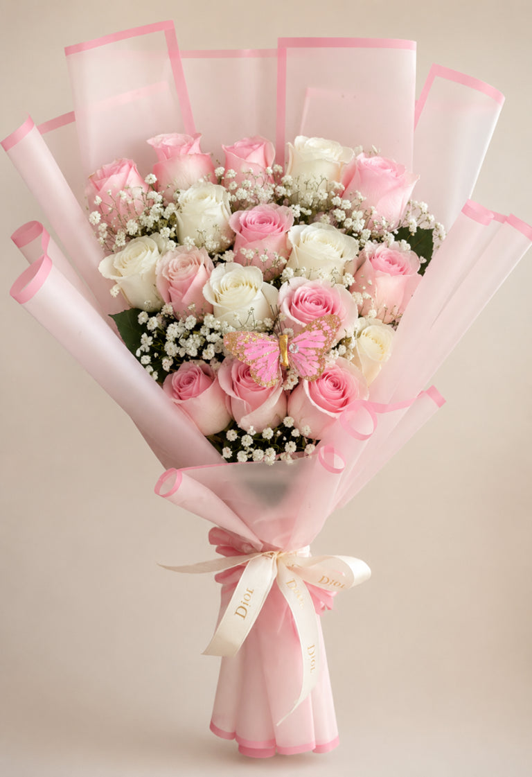 Korean Style Bouquet — One Dozen Roses